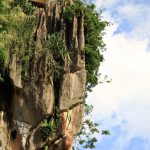 Khao-Tham-Rakang-Thong-03