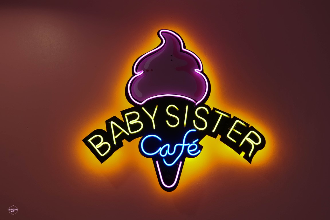 Babysister Cafe