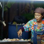 ตลาดสายลมชมบัว-10-Medium