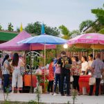 ตลาดสายลมชมบัว-19-Medium