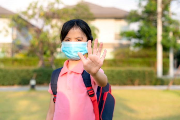 Covid-19 Coronavirus epidemic virus symptoms and Air pollution p